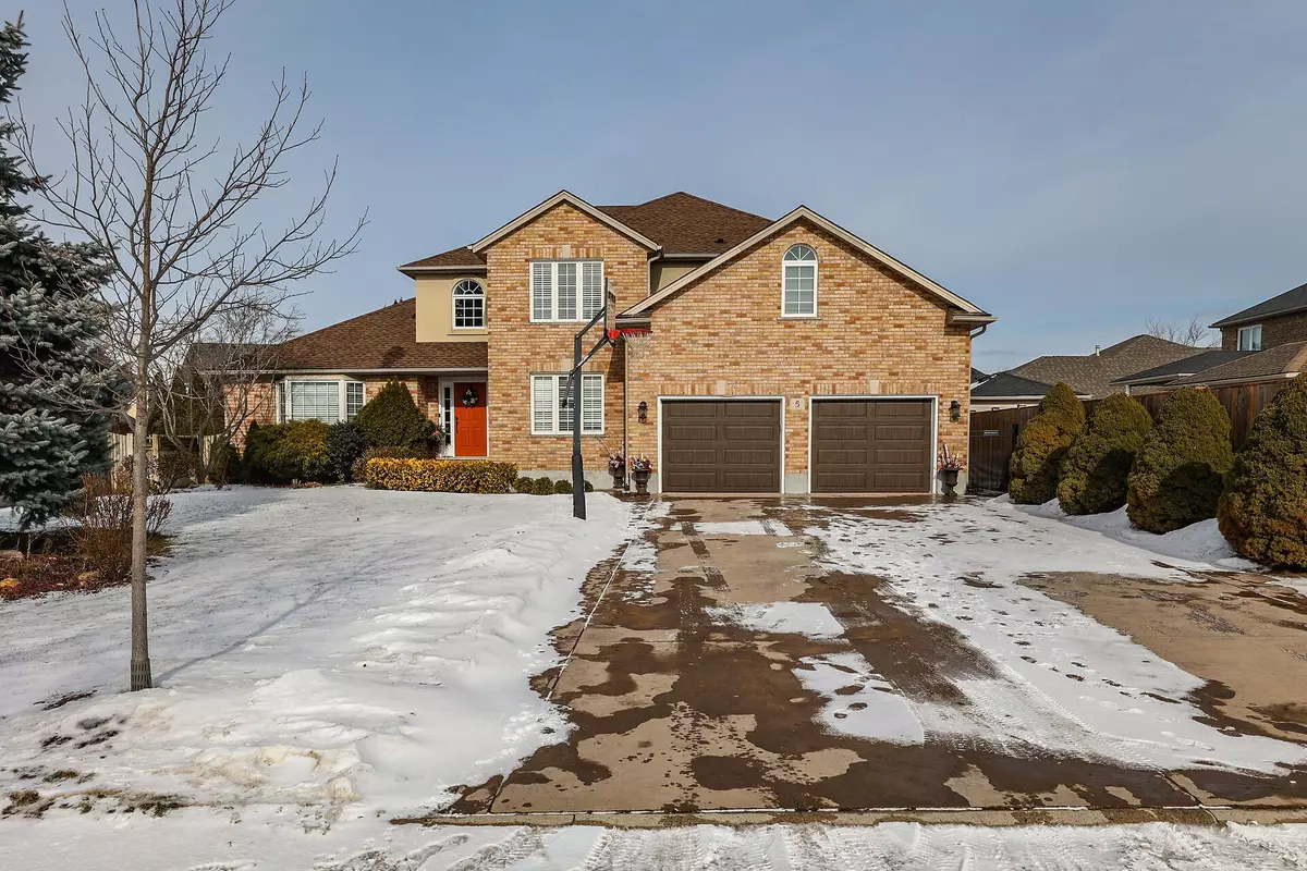 St. Catharines, ON L2W 1C3,5 Countryside DR