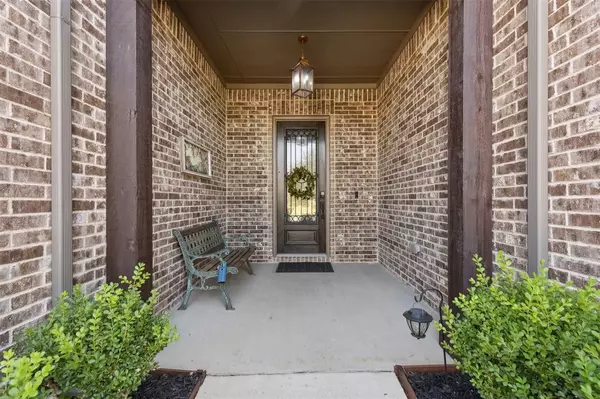 Burleson, TX 76028,245 Prairie Oak Court