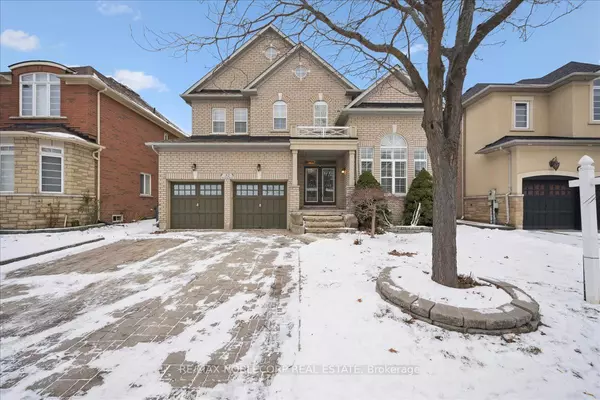 32 Aristocrat RD, Brampton, ON L6P 1X7