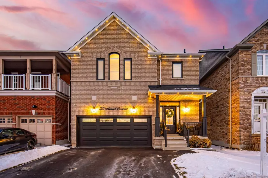 35 Nomad CRES, Brampton, ON L6Y 5N4