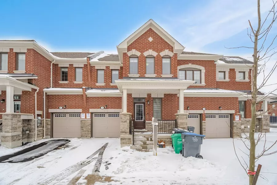 4 Keppel CIR, Brampton, ON L7A 5K4