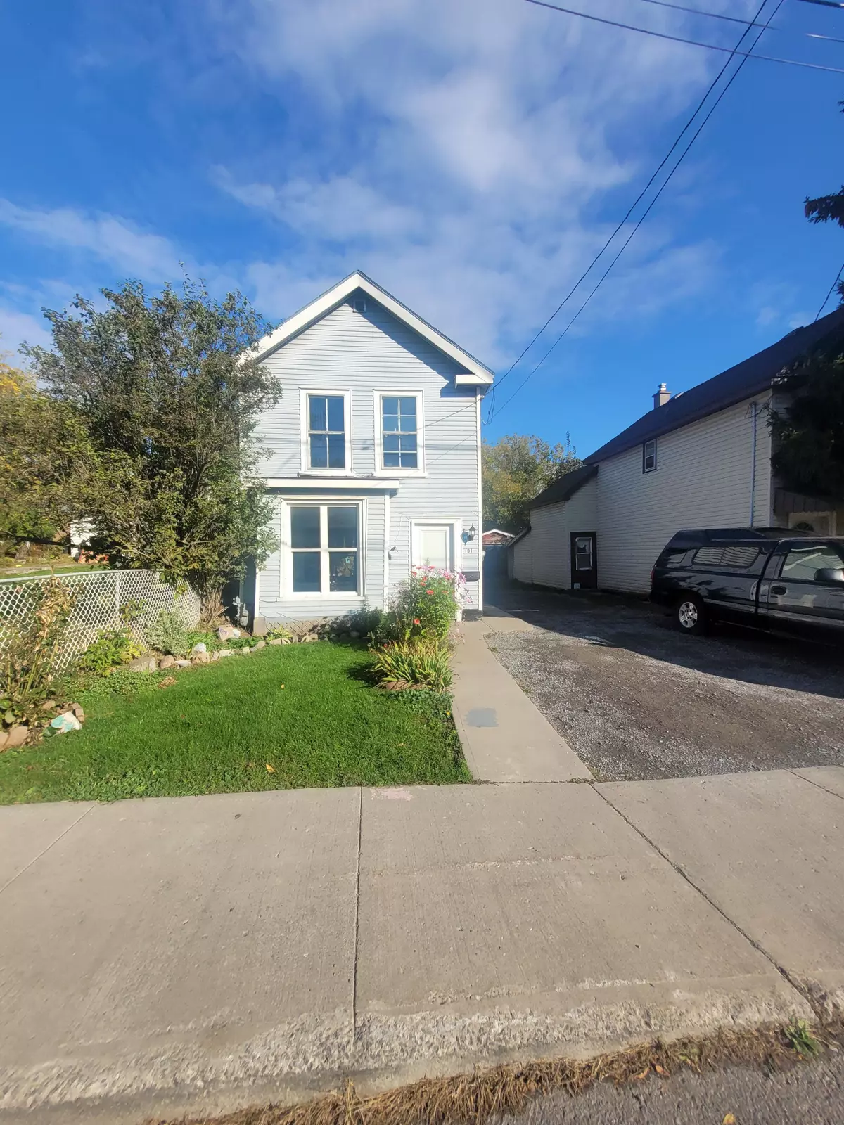 Frontenac, ON K7K 1Z5,131 James ST