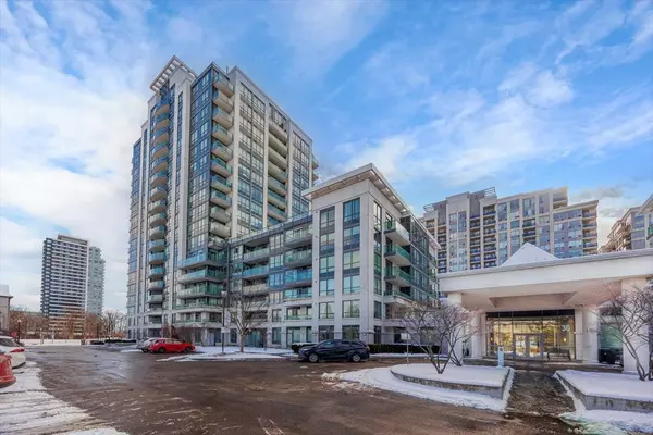 20 North Park RD #103, Vaughan, ON L4J 0G7