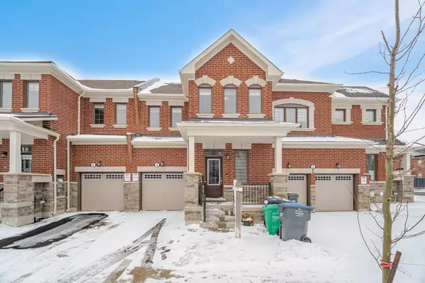 4 Keppel CIR, Peel, ON L7A 5K4