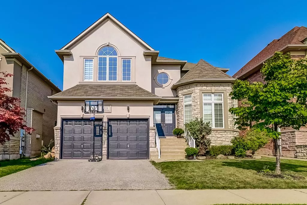 Oakville, ON L6H 7V6,1523 Arrowhead RD