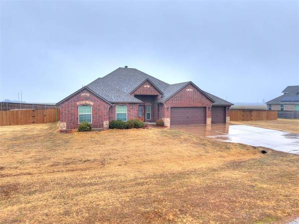 1221 Abraham Drive, Tuttle, OK 73089