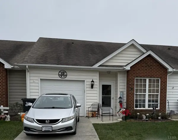 12 Crocetti LN, Lynchburg, VA 24501