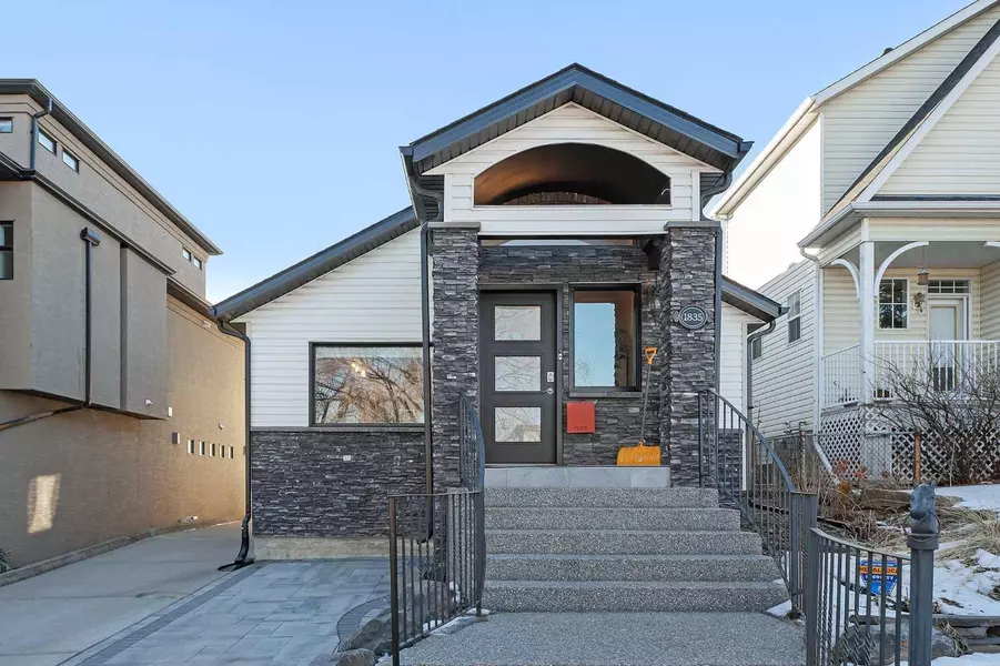 1835 29 AVE Southwest, Calgary, AB T2T 1M9