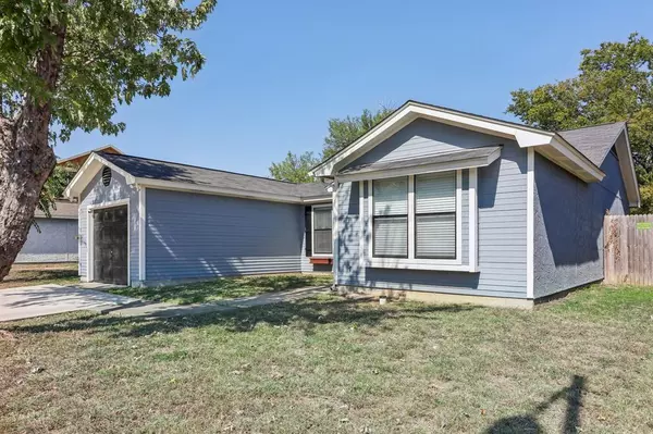 Arlington, TX 76018,1623 Gentle Wind Drive