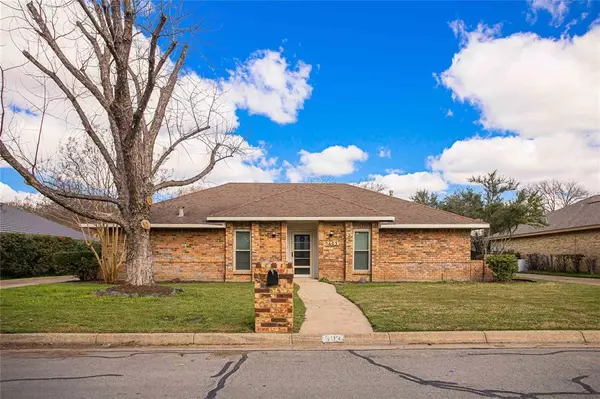 603 Chaffee Drive,  Arlington,  TX 76006