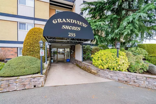 255 Hirst Ave W #309, Parksville, BC V9P 1P5