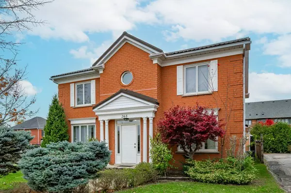 Oakville, ON L6H 5Y1,265 River Glen BLVD