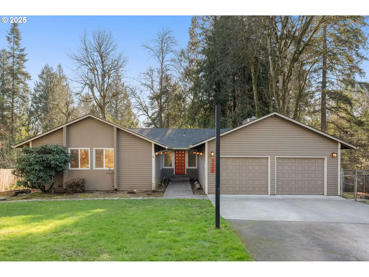 Portland, OR 97219,738 SW MAPLECREST DR