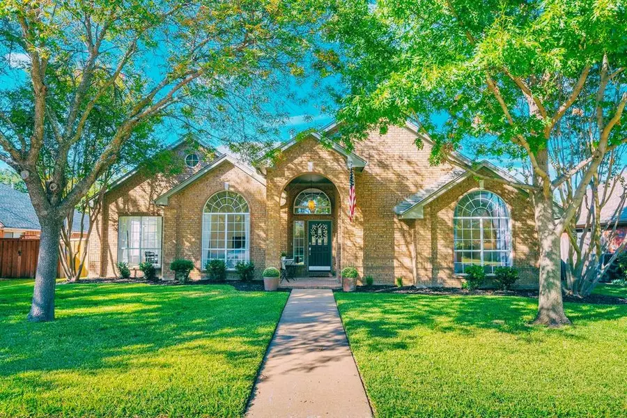 2049 Cannes Drive, Plano, TX 75025