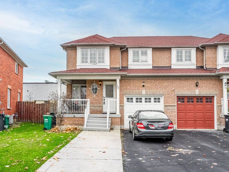 12 Bramcedar CRES, Brampton, ON L7A 1T1