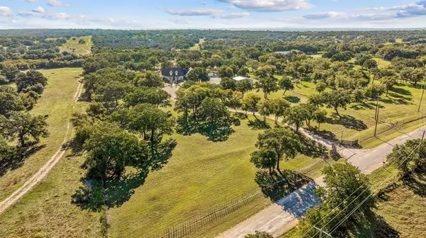 2225 Live Oak Road,  Santo,  TX 76472