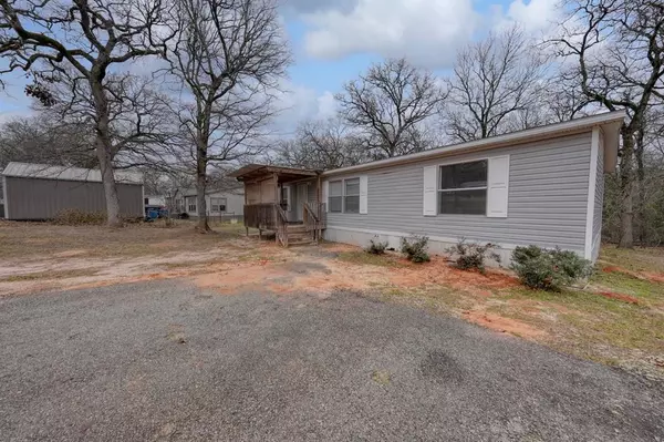 17206 Countrywood, Lindale, TX 75771