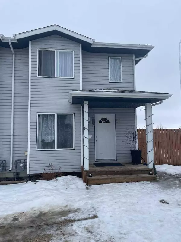 17 Lakeview Close, Blackfalds, AB T0M 0J0