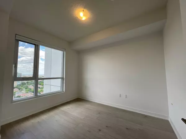 Mississauga, ON L2Z 0C6,8 Nahani WAY #2302