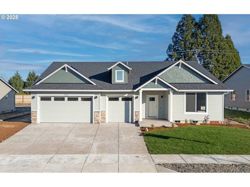 4441 NE Chaparal PL, Millersburg, OR 97321