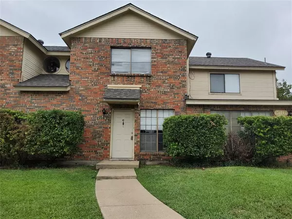 Arlington, TX 76014,516 Rita Lane #C