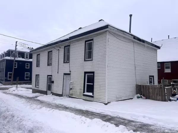 Lanark, ON K7A 1M7,35 Main ST W