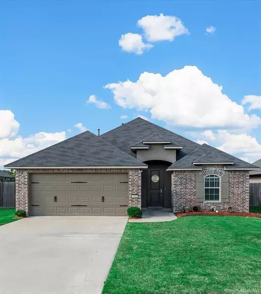 4008 False River Drive, Bossier City, LA 71111