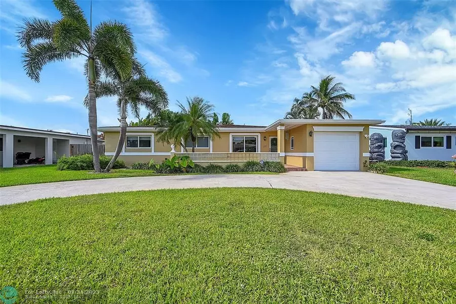 256 SW 11th St, Pompano Beach, FL 33060