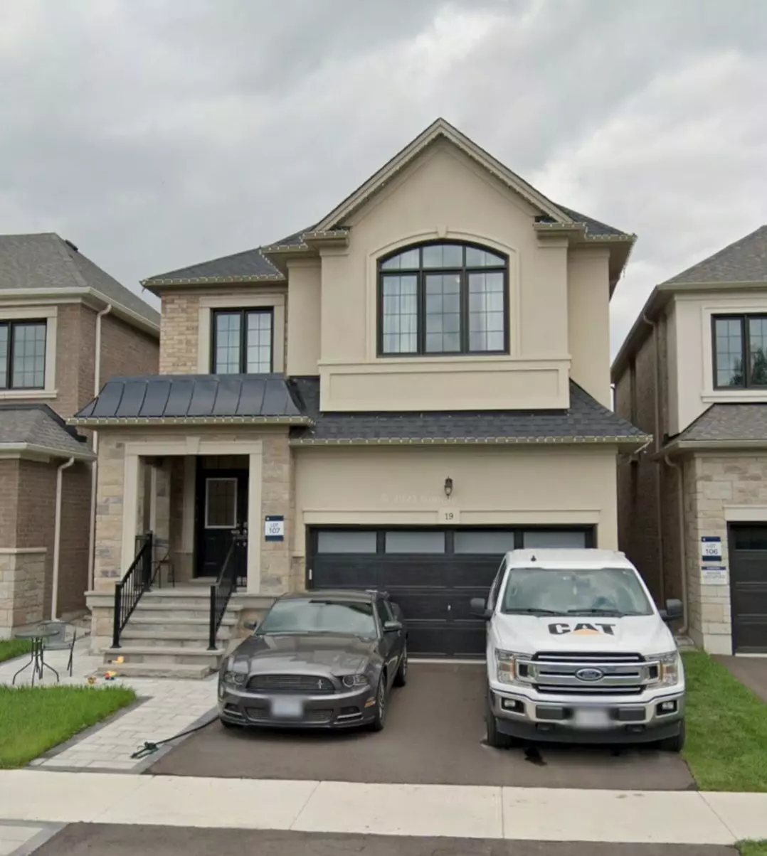 Brampton, ON L6Y 2A5,19 Vineyard DR #Lower