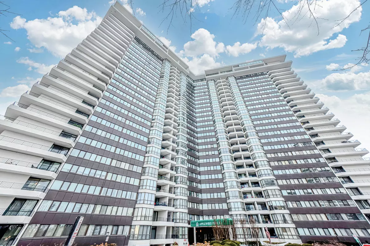 Mississauga, ON L4Y 3T6,1333 Bloor ST #1517