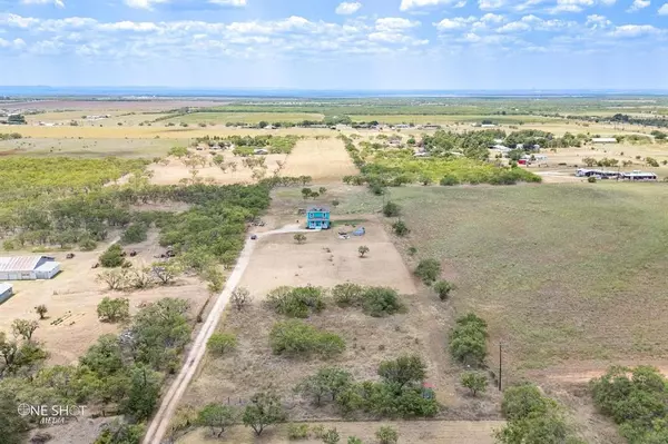 3321 Private Road 2581, Clyde, TX 79510