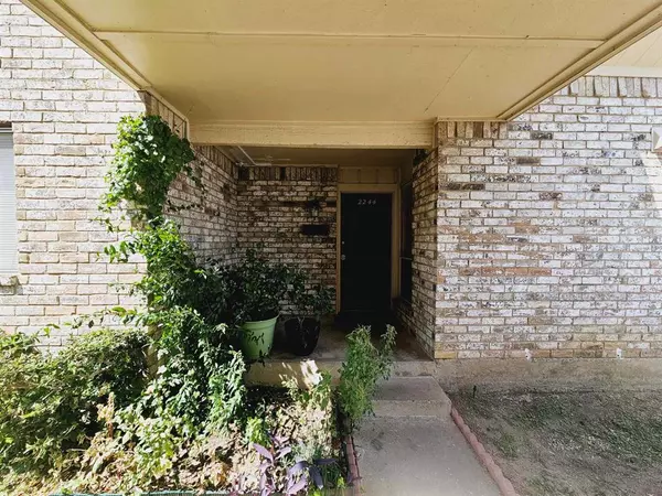 Richardson, TX 75081,2244 Village North Drive #2244