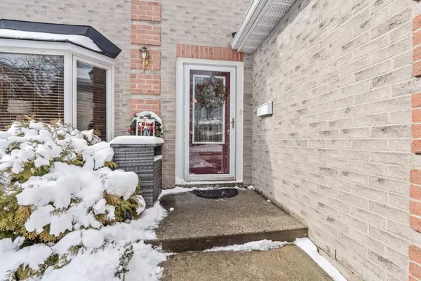 Frontenac, ON K7K 6M4,5 Chartwell CRES