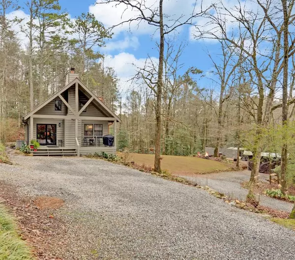 13 Summer Lane, Ellijay, GA 30540