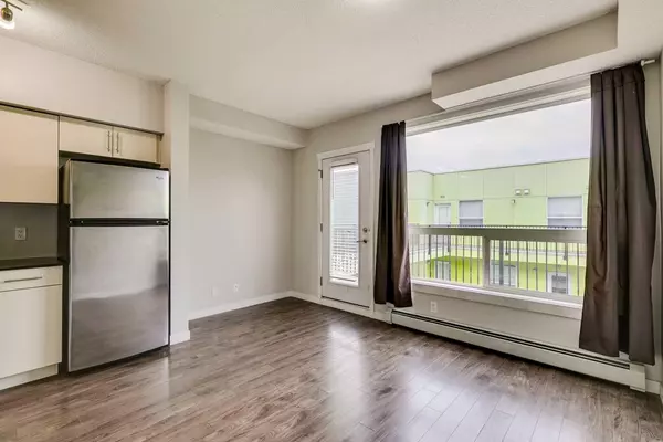 Calgary, AB T2M4Z5,1740 9 ST Northwest #404