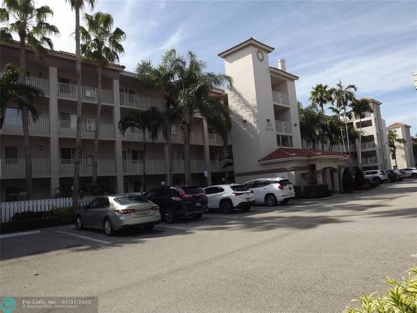 6096 Huntwick Ter  #104, Delray Beach, FL 33484