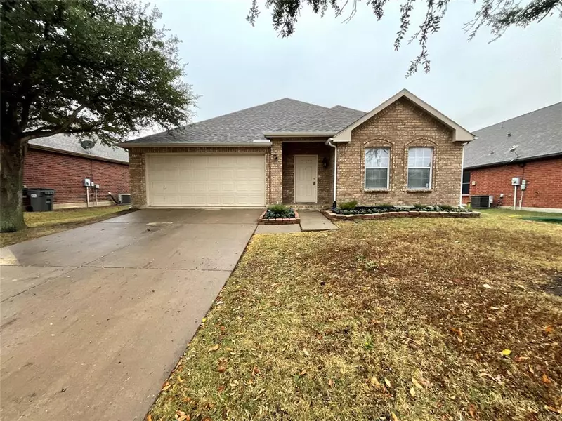 2708 Winterberry Lane, Little Elm, TX 75068