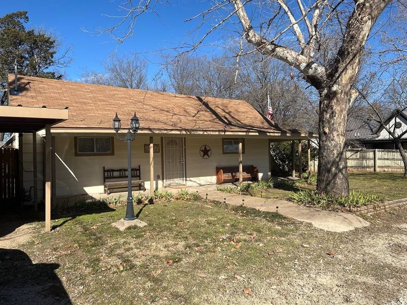 207 N Oneil Street, Alvord, TX 76225