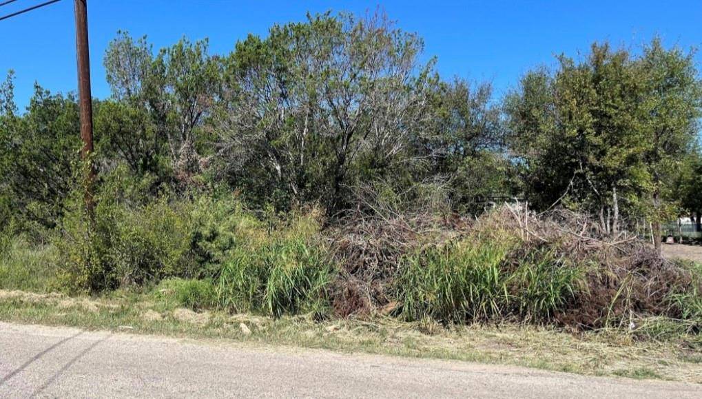 3214 Hilltop Road, Granbury, TX 76048