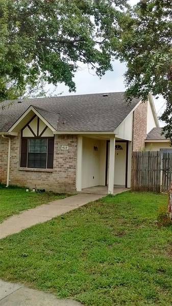 4618 Nervin Street, The Colony, TX 75056