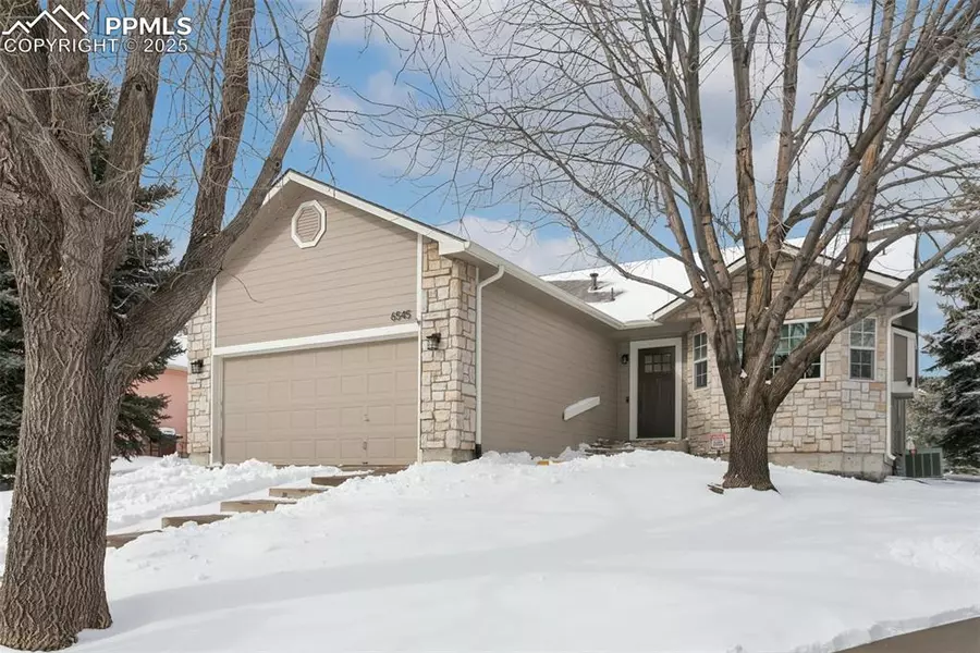 6545 Bonifas CT, Colorado Springs, CO 80919