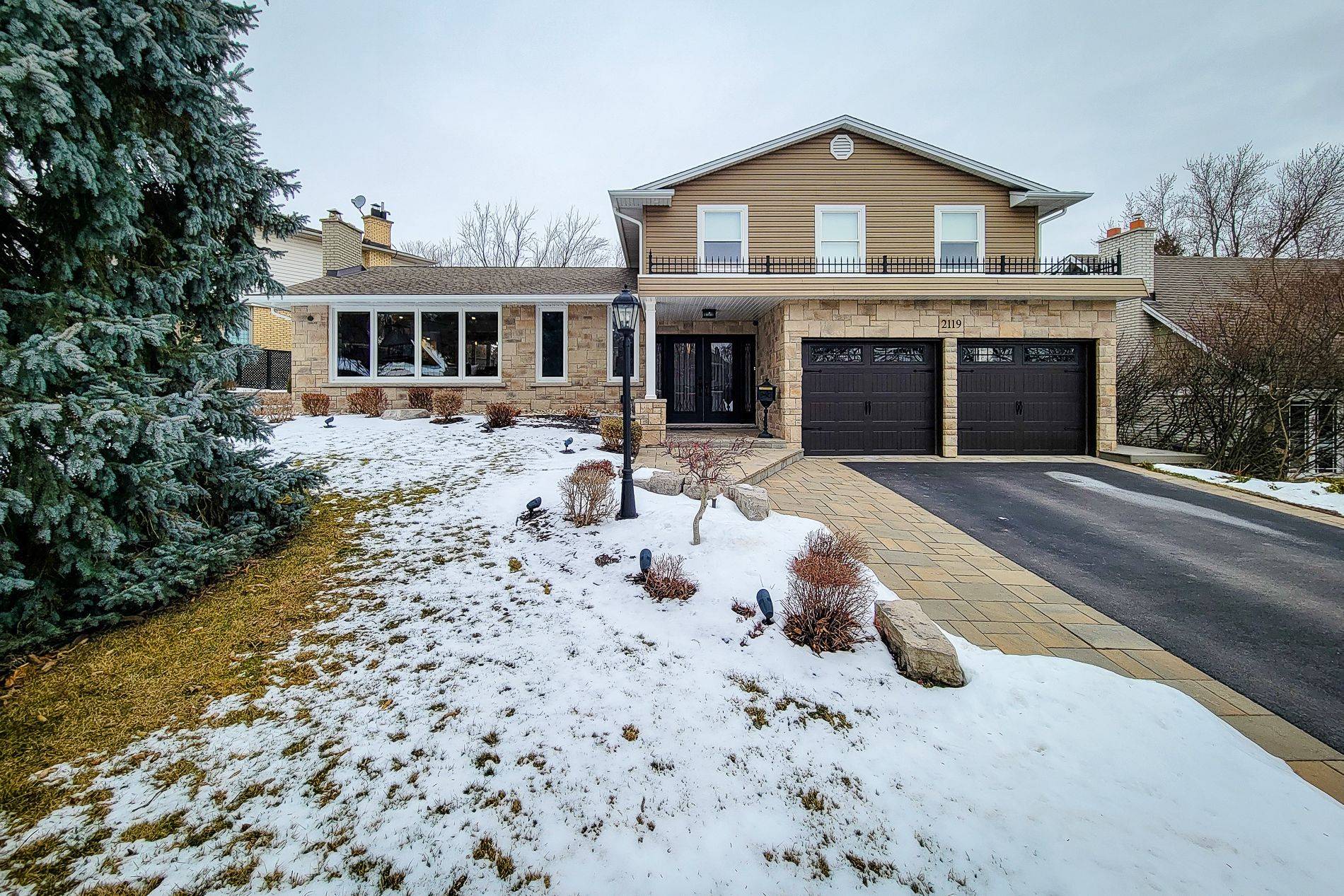 Burlington, ON L7P 1P3,2119 Agincourt CRES