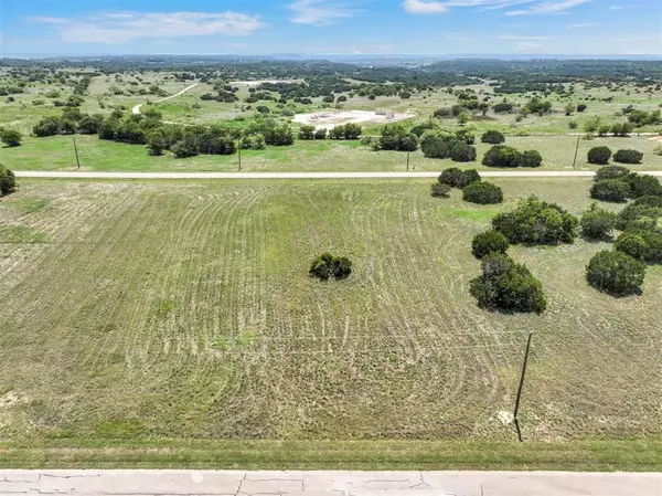 Cleburne, TX 76033,6617 Berkshire Drive