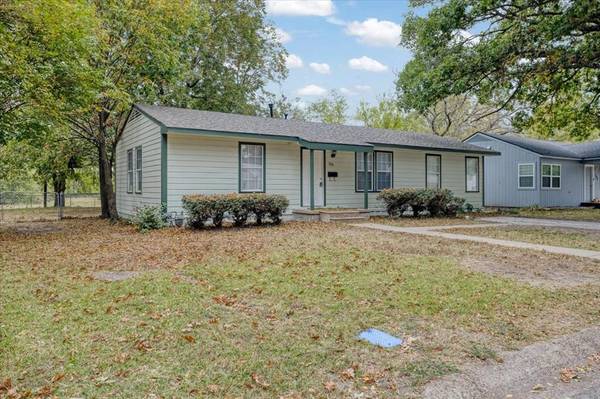 308 Boyd Loop, Bonham, TX 75418