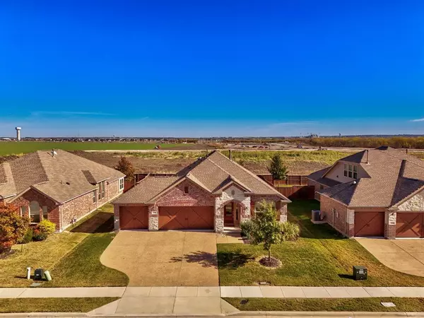 4228 Cibolo Creek Trail, Celina, TX 75078