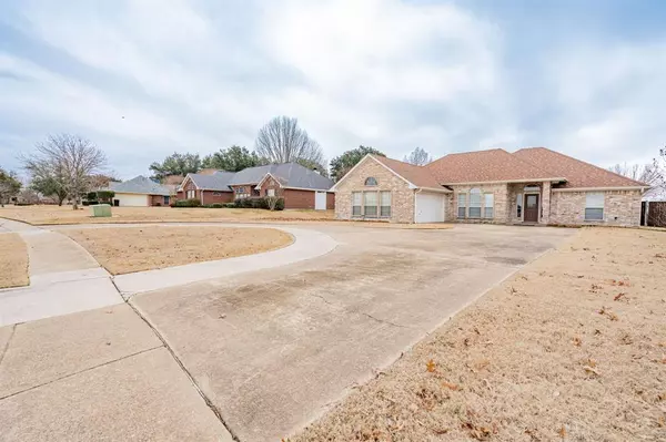 Crandall, TX 75114,104 Fairway Lane