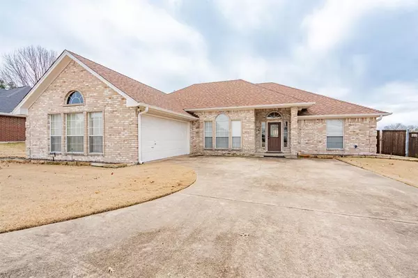 Crandall, TX 75114,104 Fairway Lane