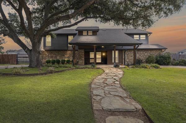 9001 Hour Glass Circle, Waco, TX 76708