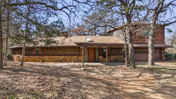 Grapevine, TX 76051,1225 Murrell Road