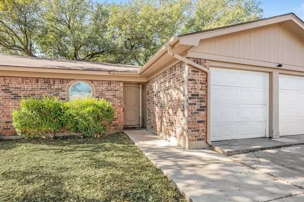 Arlington, TX 76014,1708 Briar Meadow Drive